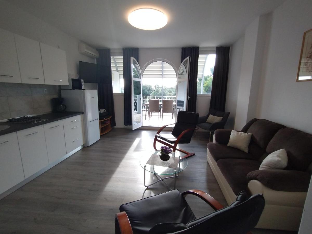 Ana - Apartman *